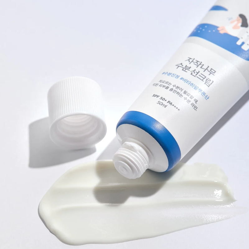 Round Lab Birch Juice Moisturizing Sun Cream - texture